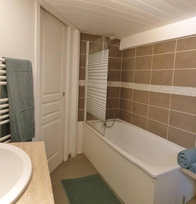 P'Tit Canut : Studio Tout Equipe Proche Centre Et Gare Lyon Dış mekan fotoğraf